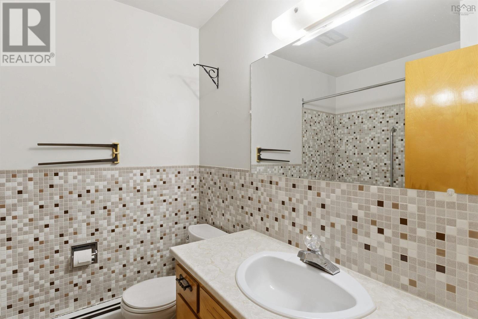 Property 18 of 30 of 9 Fowler Court, Minas Vale