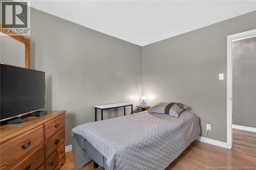 1090 Perry Road - 27