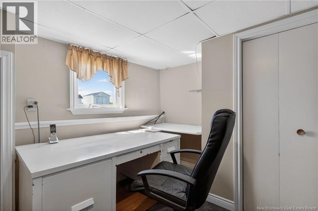 1090 Perry Road - 35