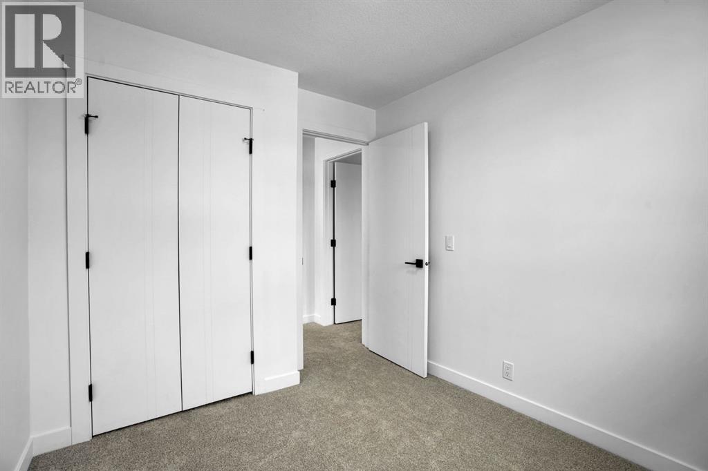 6471 54 Street NE - 17