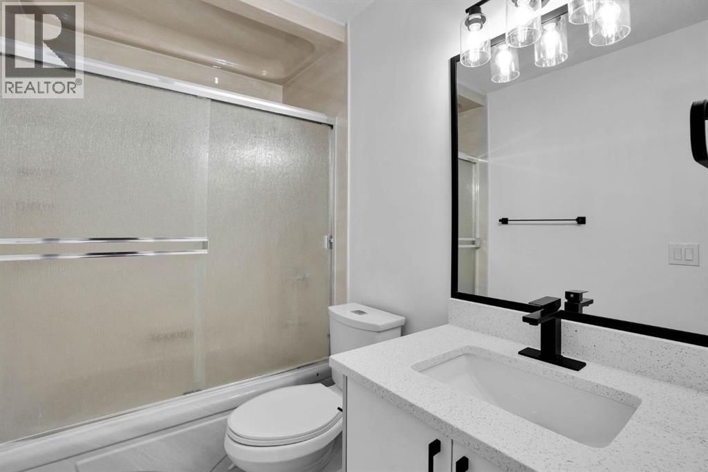 6471 54 Street NE - 20