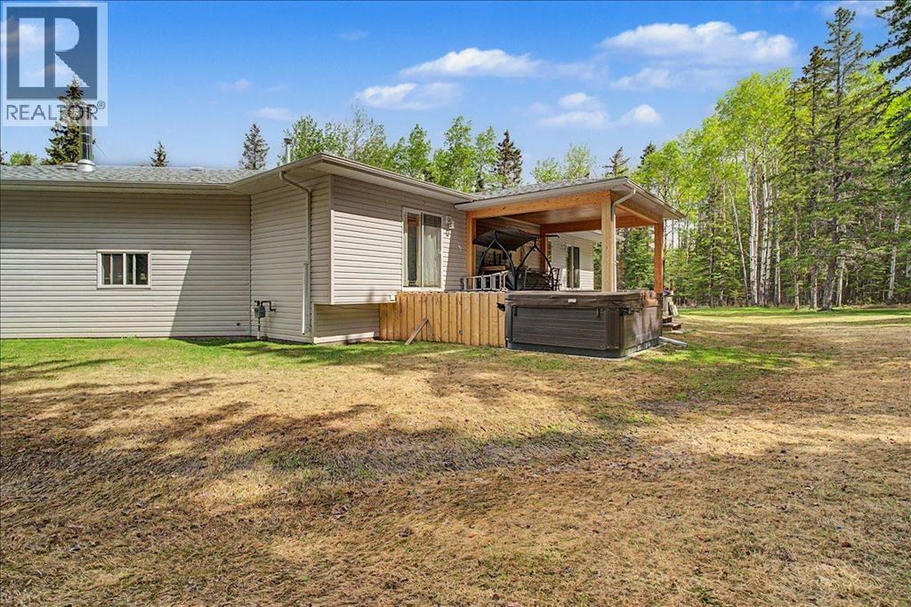 13 742033 53 Range Road - photo 4