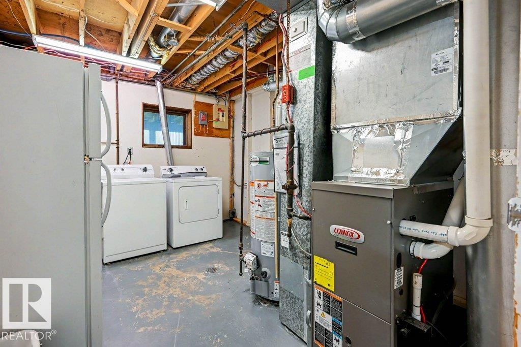 23 ALLISON PL - 32