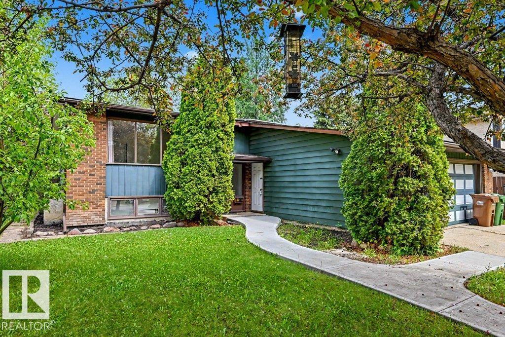 23 ALLISON PL - 1