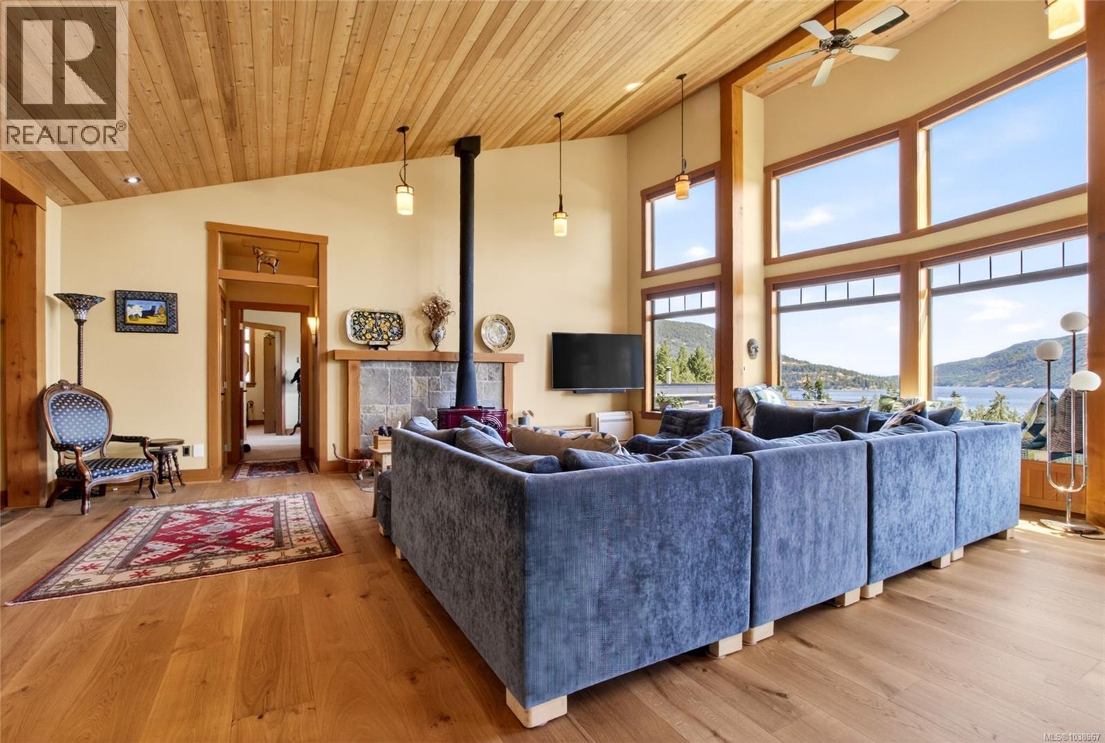 4 1060 Shore Pine Close, Duncan