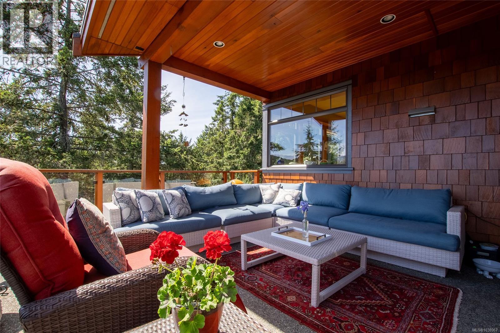 #4 1060 Shore Pine Close - 9