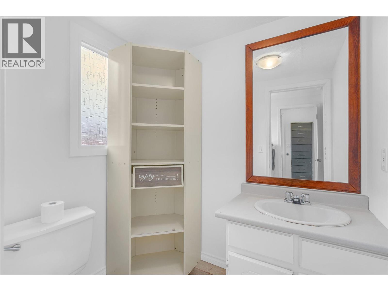 693 Paret Place - 34
