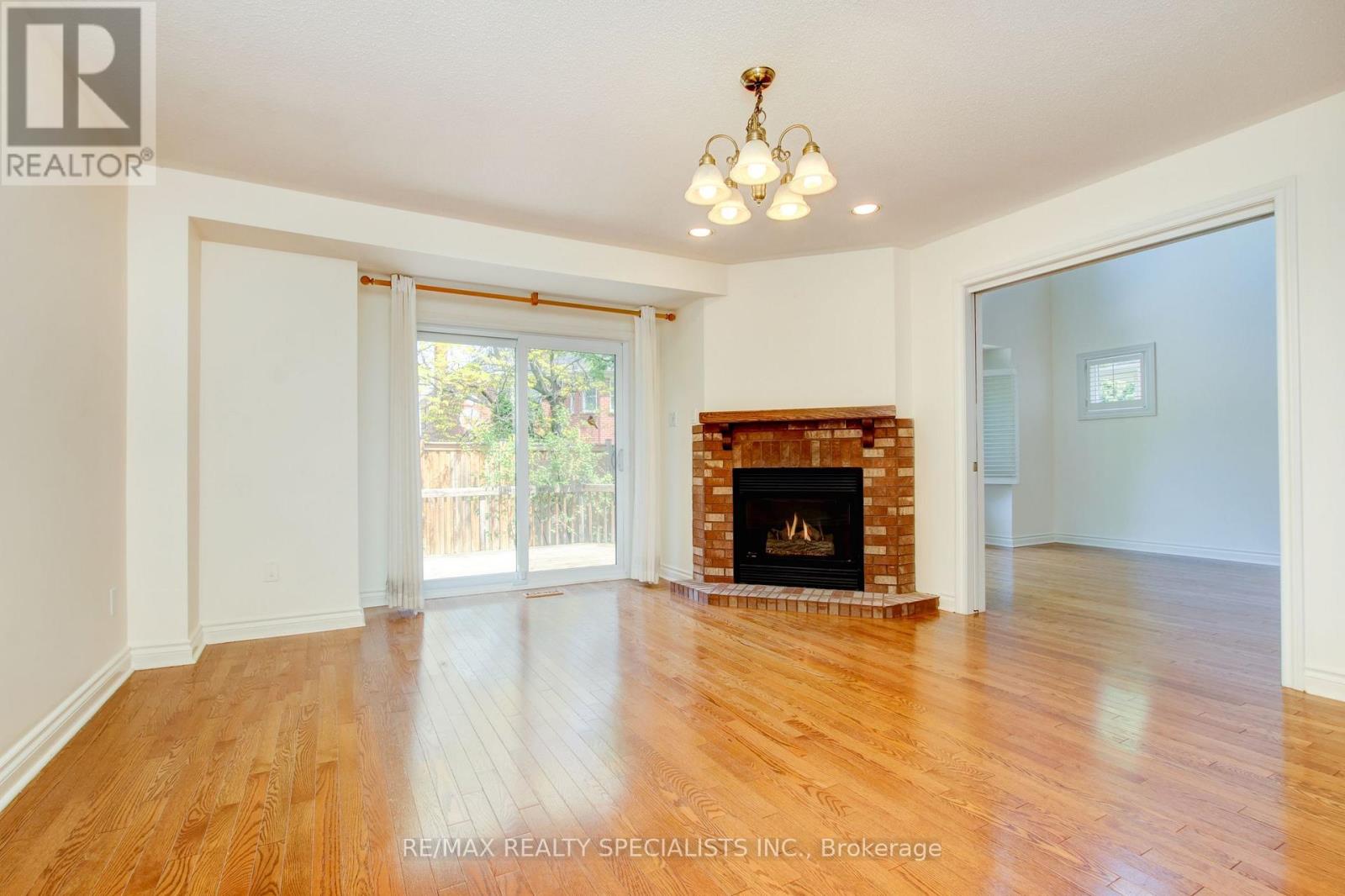 #66 5480 GLEN ERIN DRIVE - 13