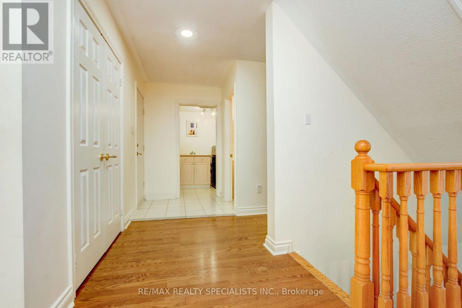 #66 5480 GLEN ERIN DRIVE - 17