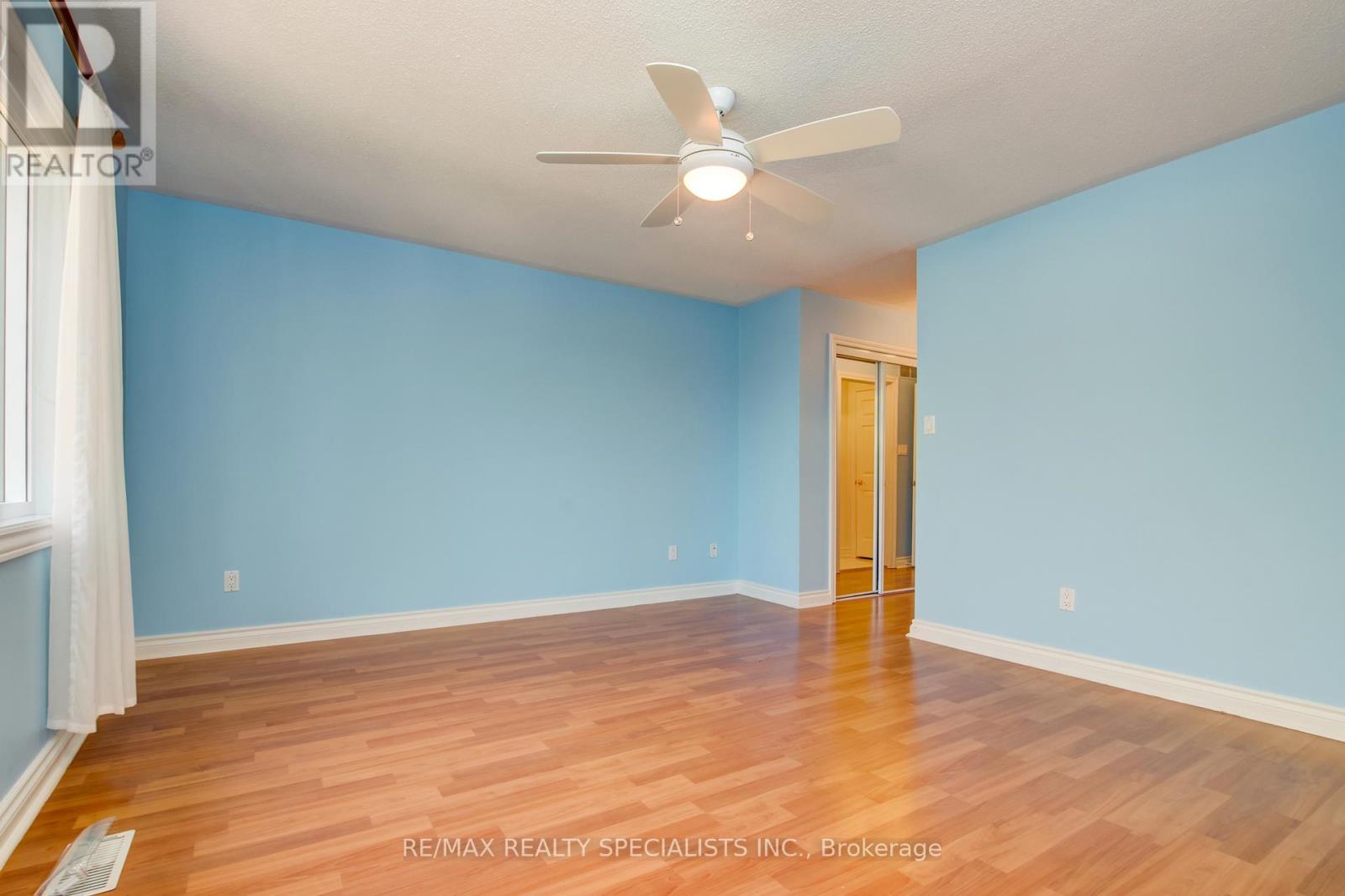 #66 5480 GLEN ERIN DRIVE - 19