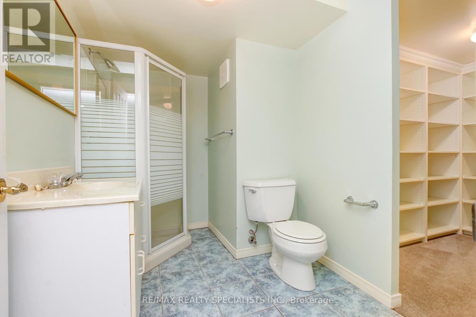#66 5480 GLEN ERIN DRIVE - 34