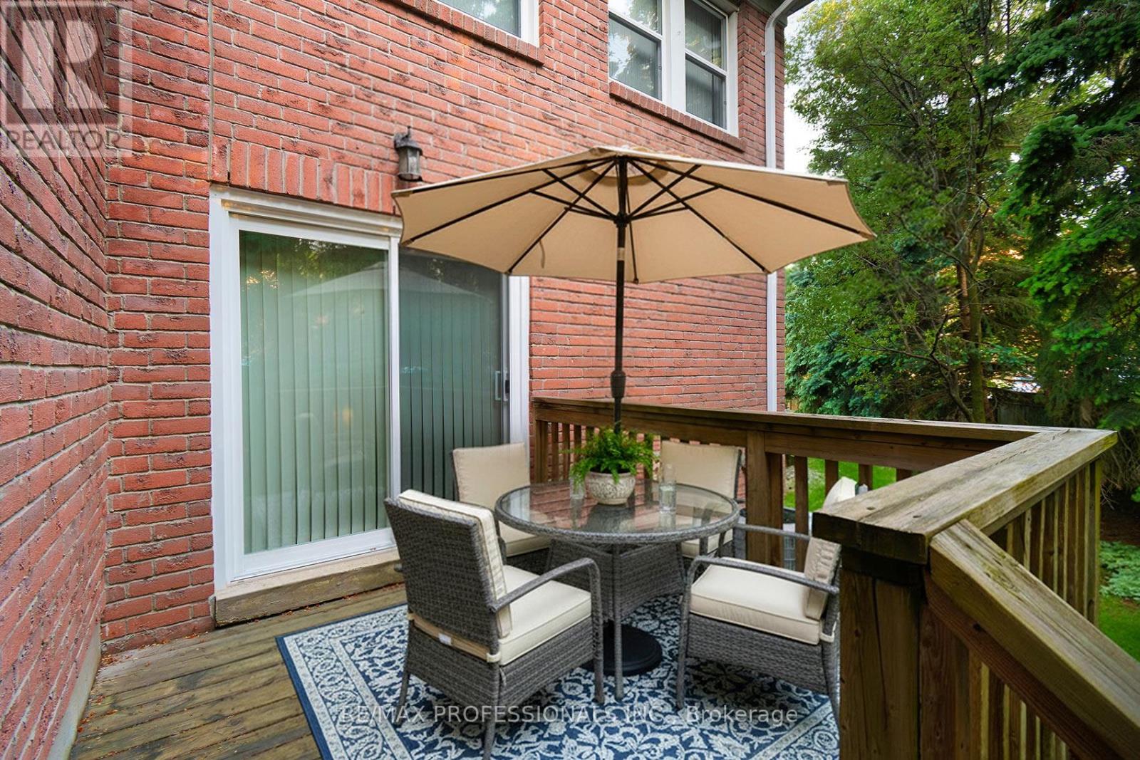 7 TAMARACK CIRCLE - 43
