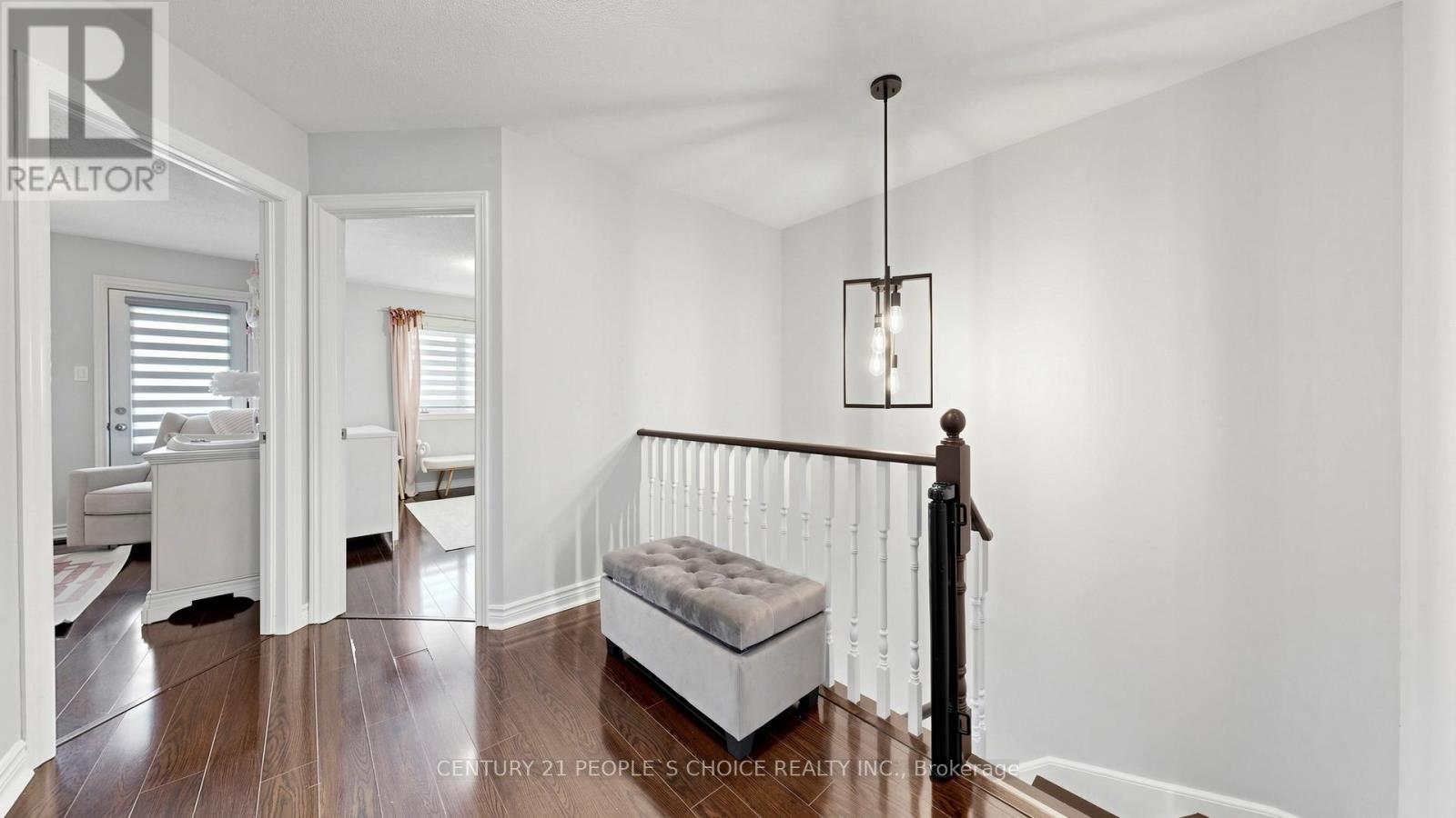 3 MANORWOOD COURT - 21