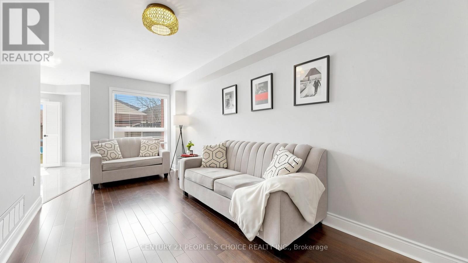 3 MANORWOOD COURT - 4