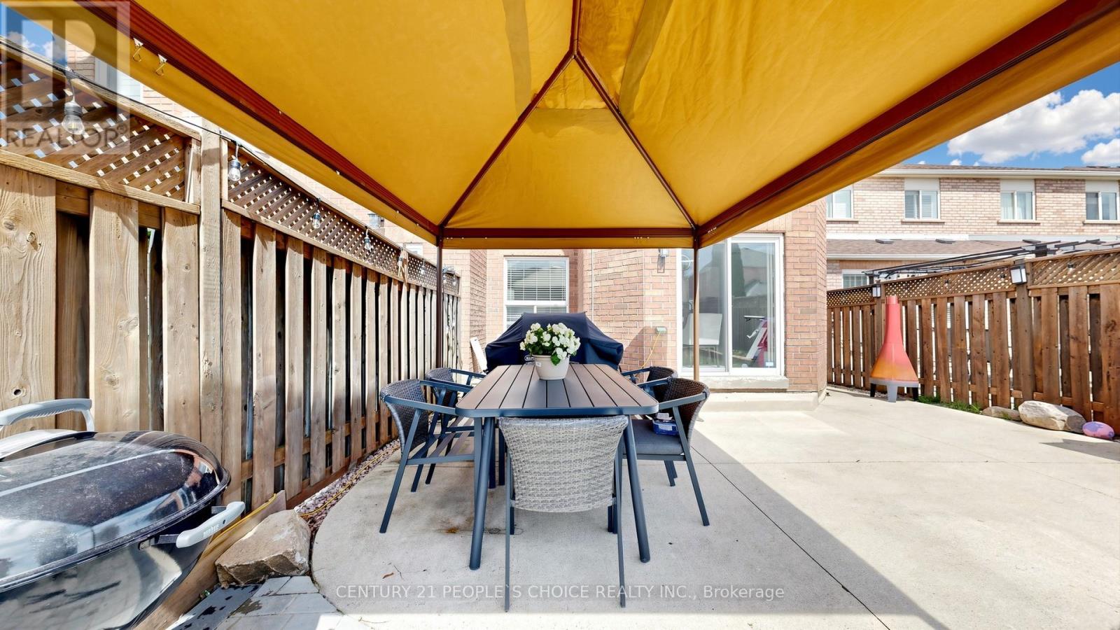 3 MANORWOOD COURT - 49
