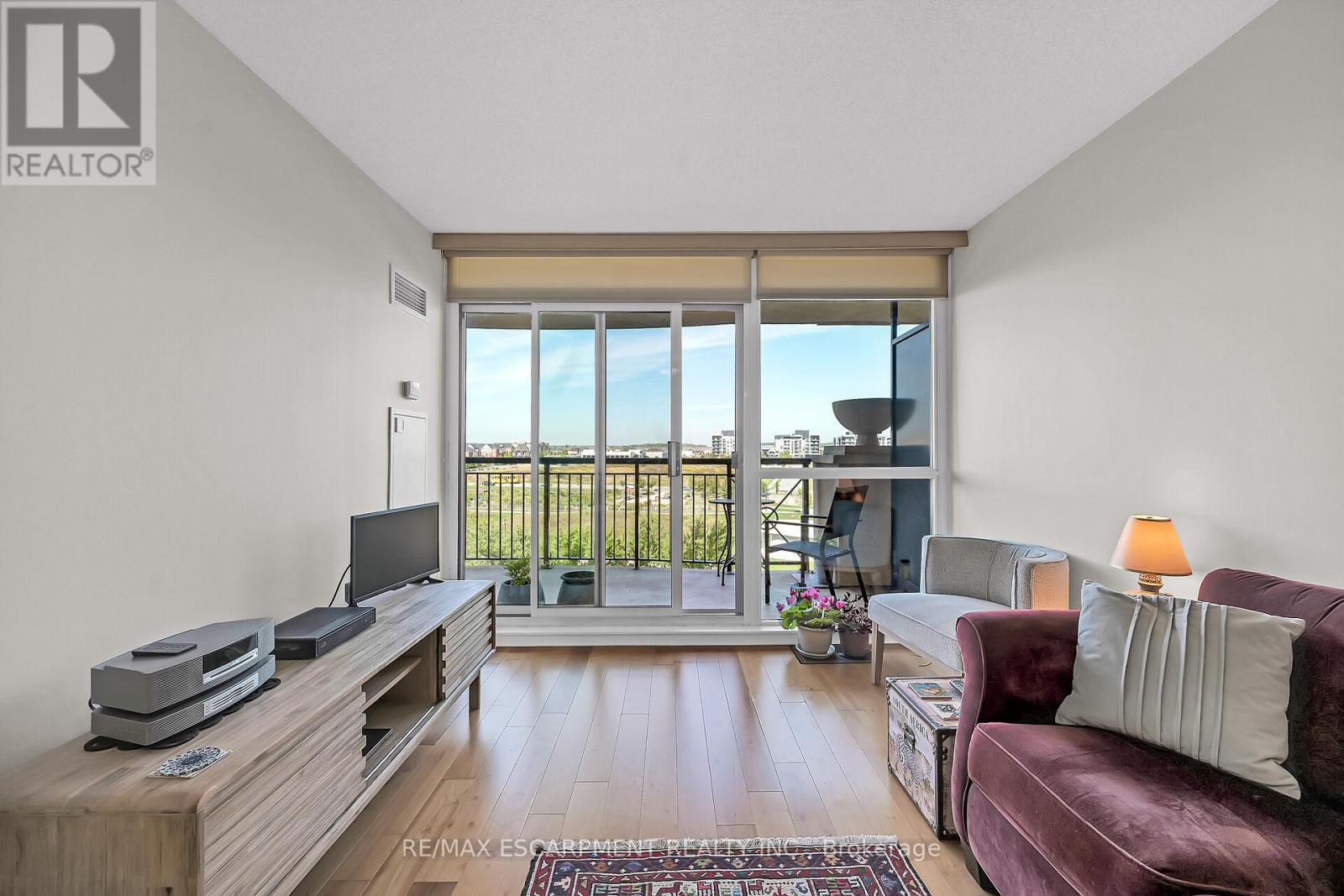 #601 2365 CENTRAL PARK DRIVE - 16
