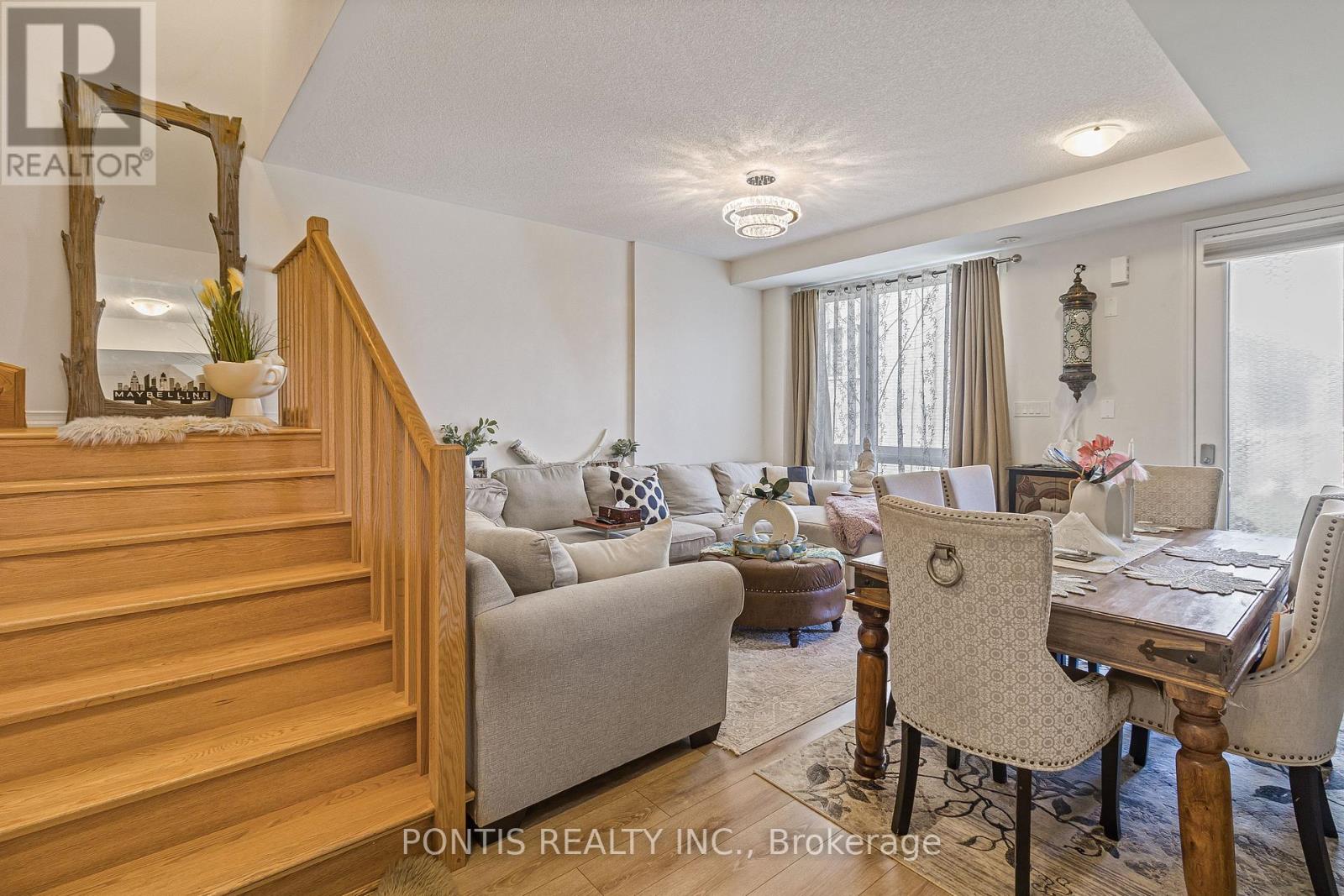 #12 20 WOODSTREAM DRIVE - 7
