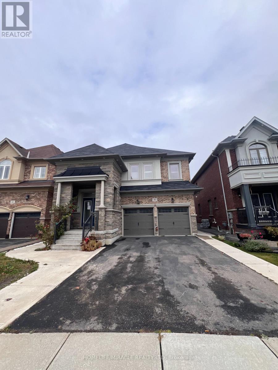 8 ARDA CRESCENT - 1