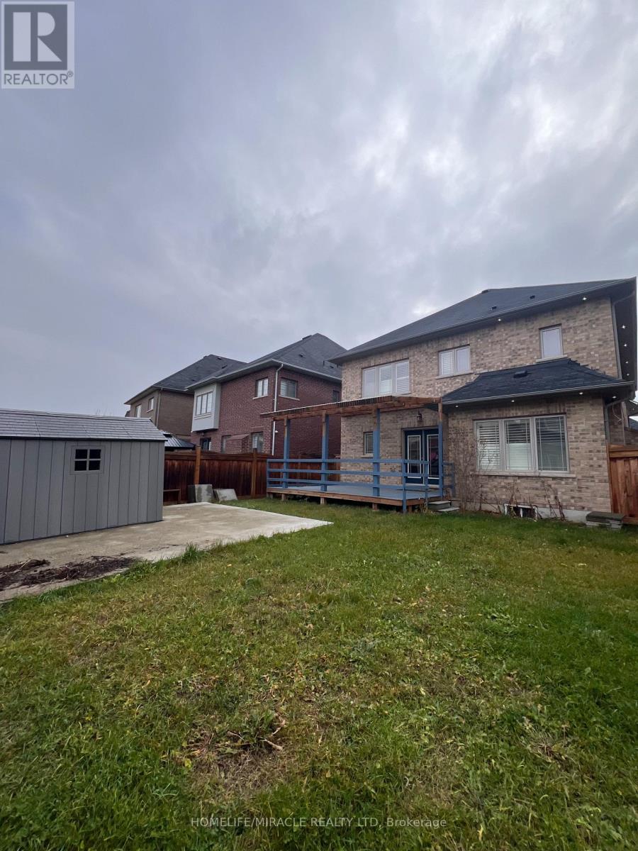 8 ARDA CRESCENT - 6
