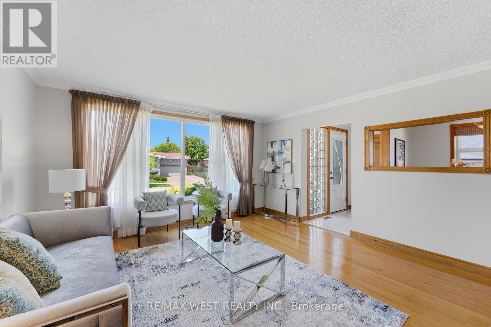 37 BEAUMONDE HEIGHTS DRIVE - 5
