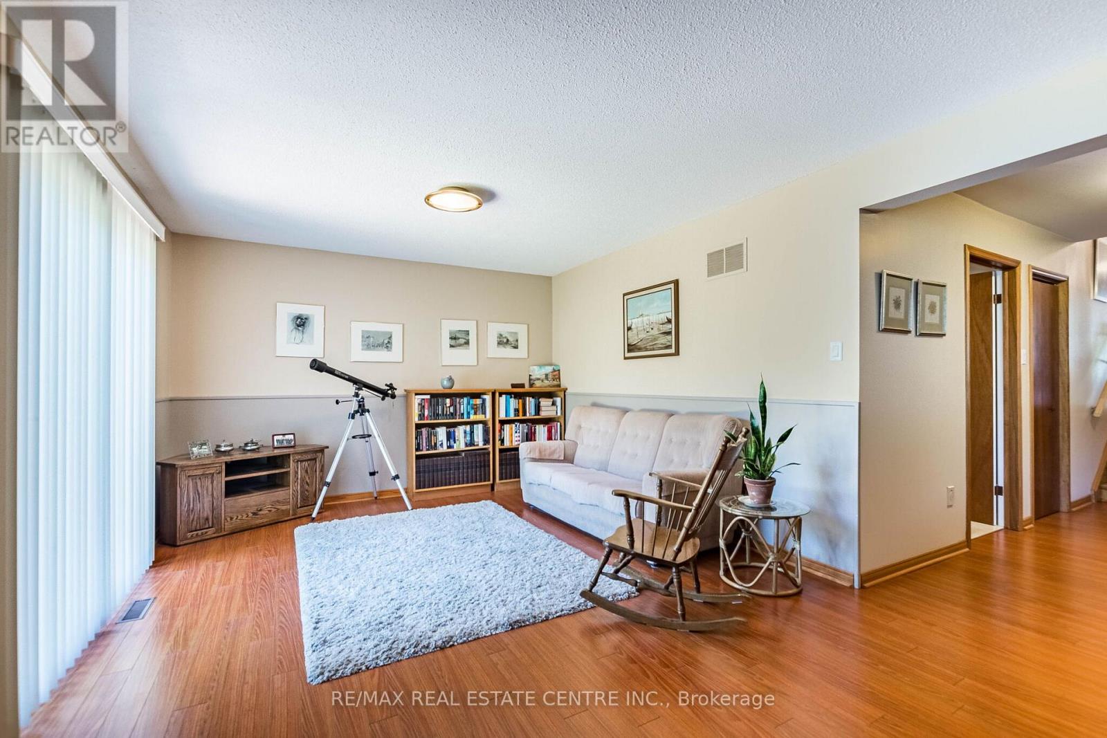 202 WHITCHURCH MEWS - 37