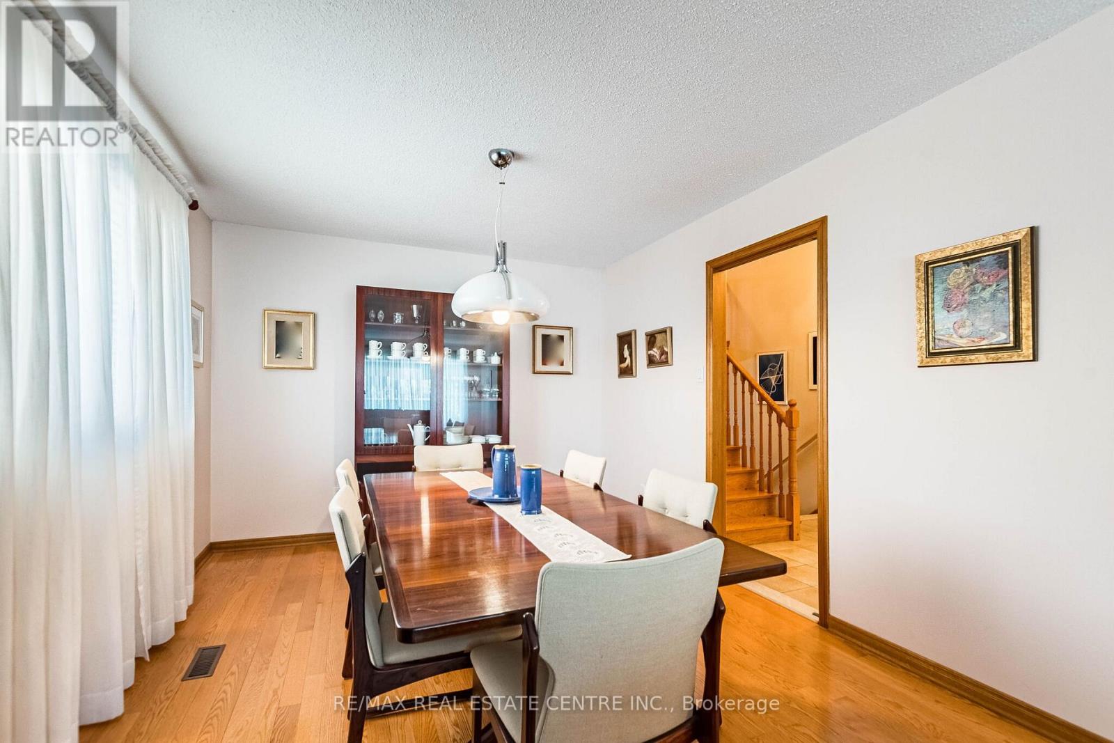 202 WHITCHURCH MEWS - 9