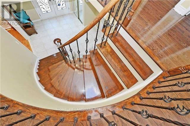 510 GREENPARK CRESCENT - 19