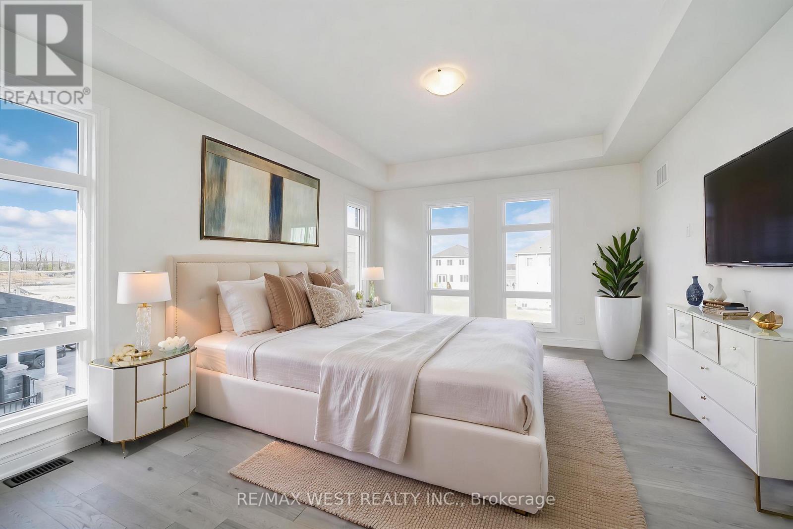 8 TARBOX AVENUE - 7