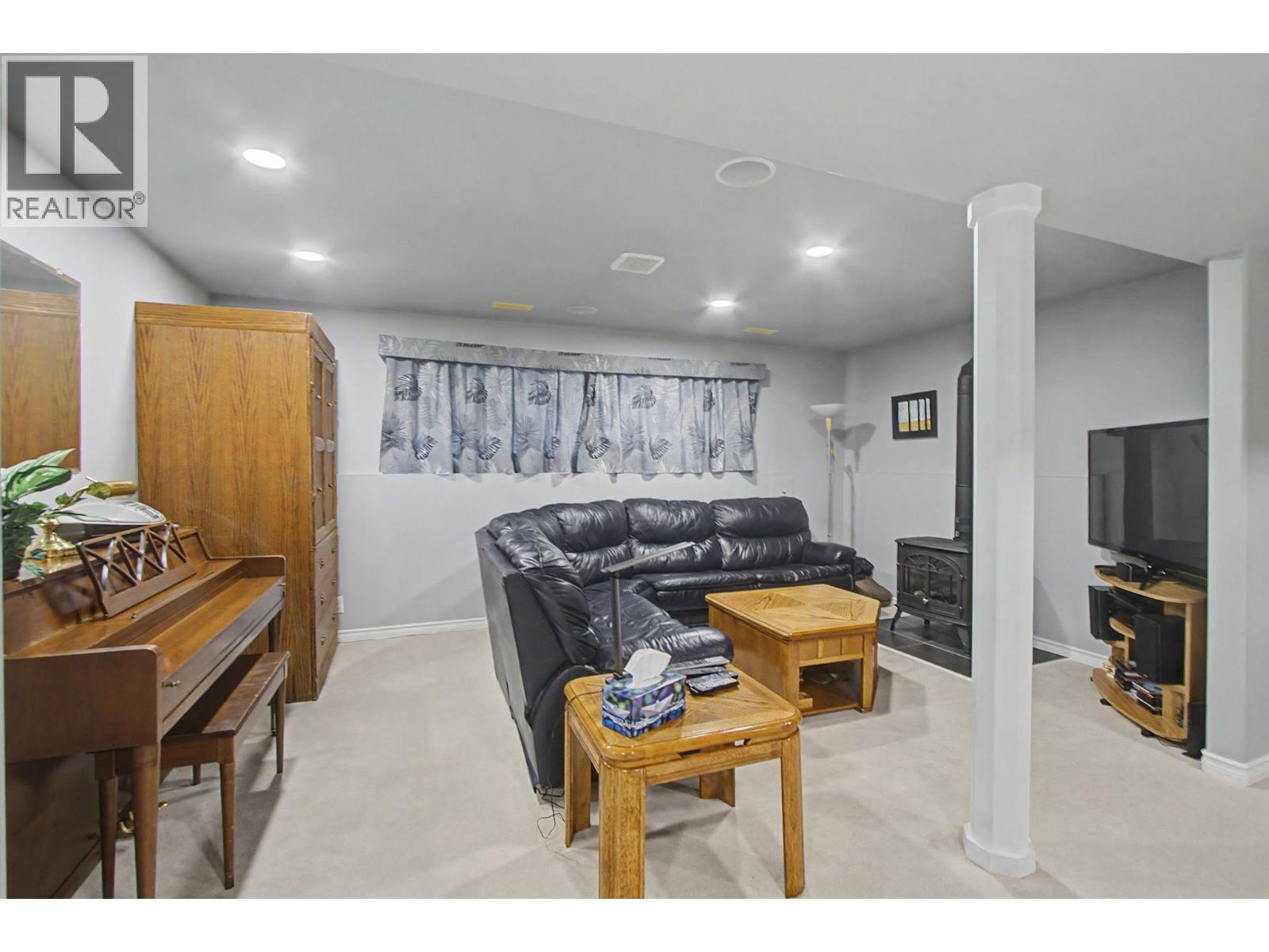 4886 MEADOWBROOK ROAD - 28