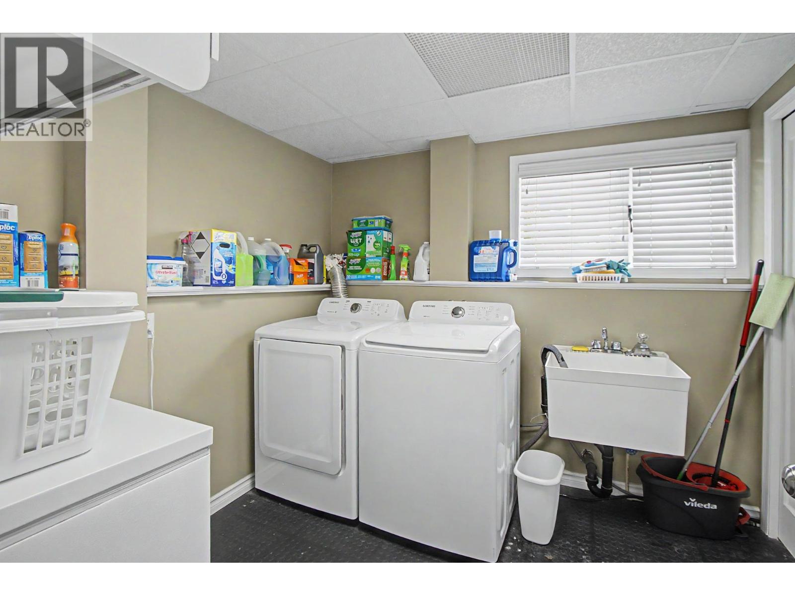 4886 MEADOWBROOK ROAD - 32