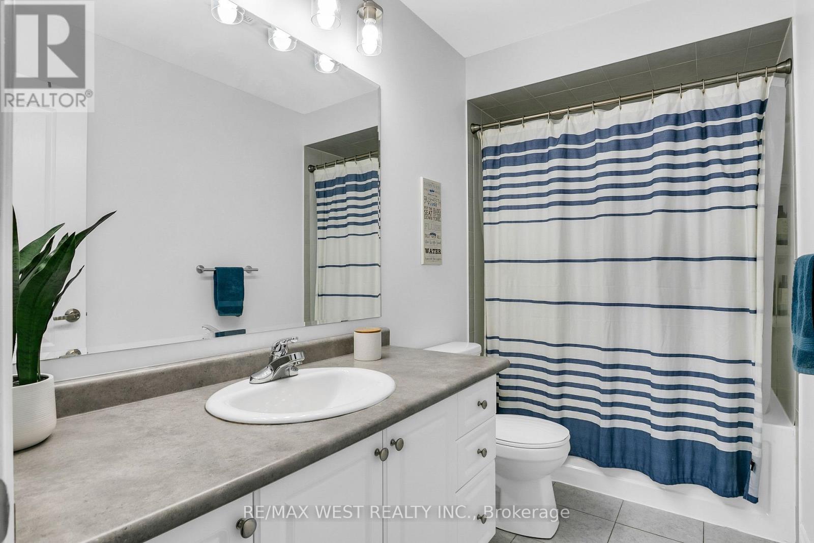 21 SIBELLA WAY - 30
