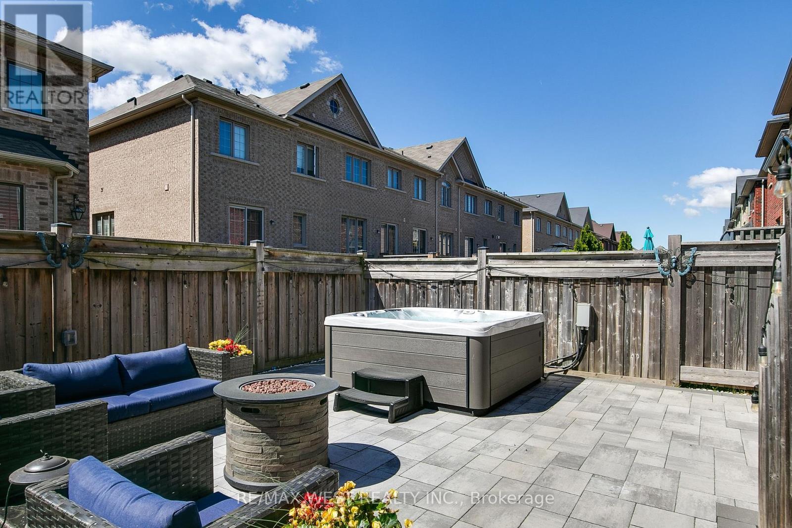 21 SIBELLA WAY - 37