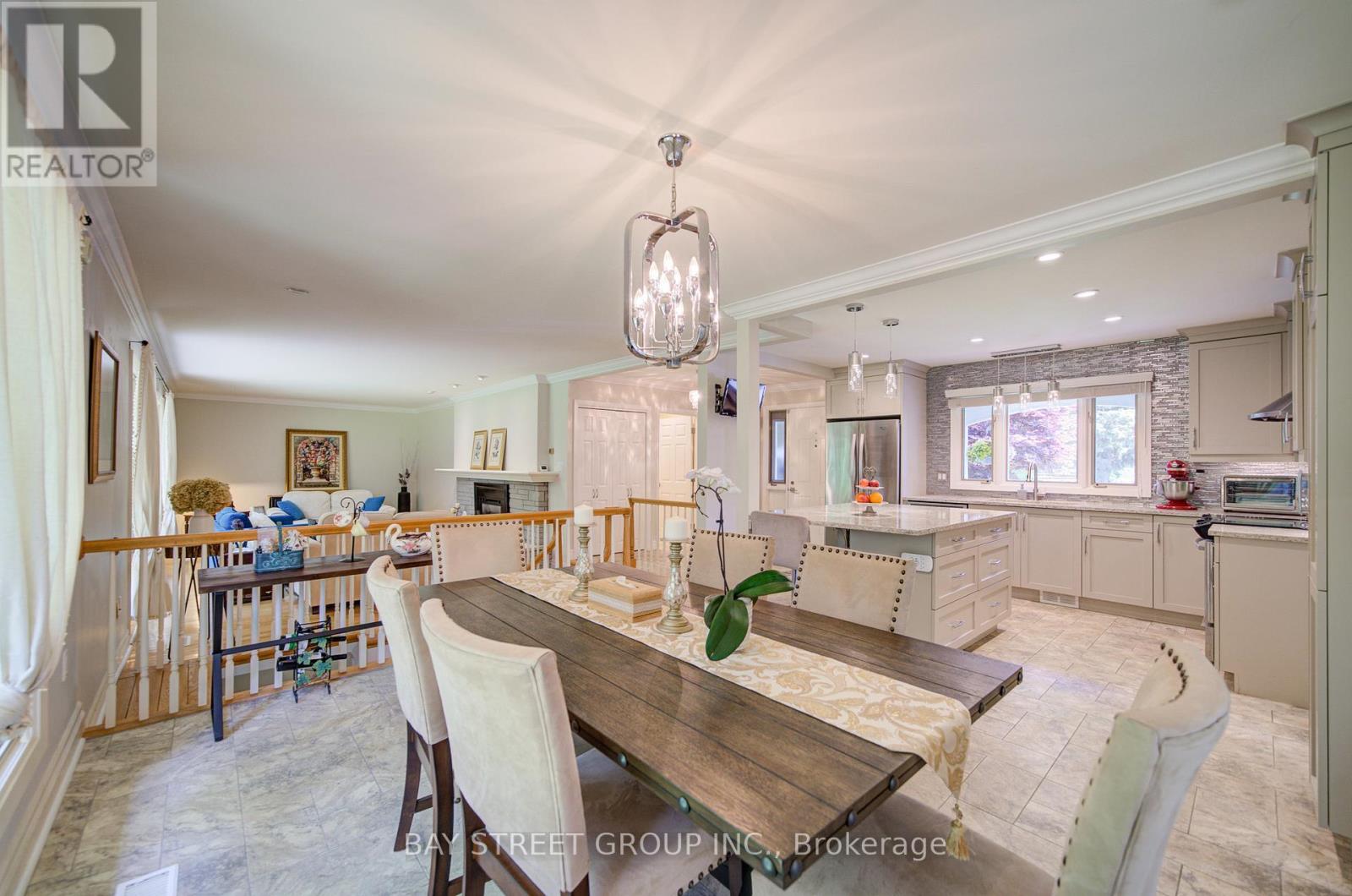 88 MARSDALE DRIVE - 18