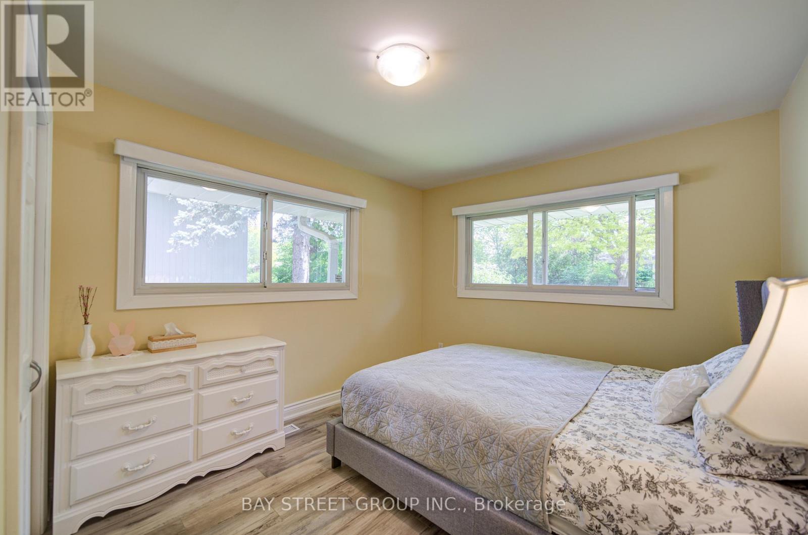 88 MARSDALE DRIVE - 21