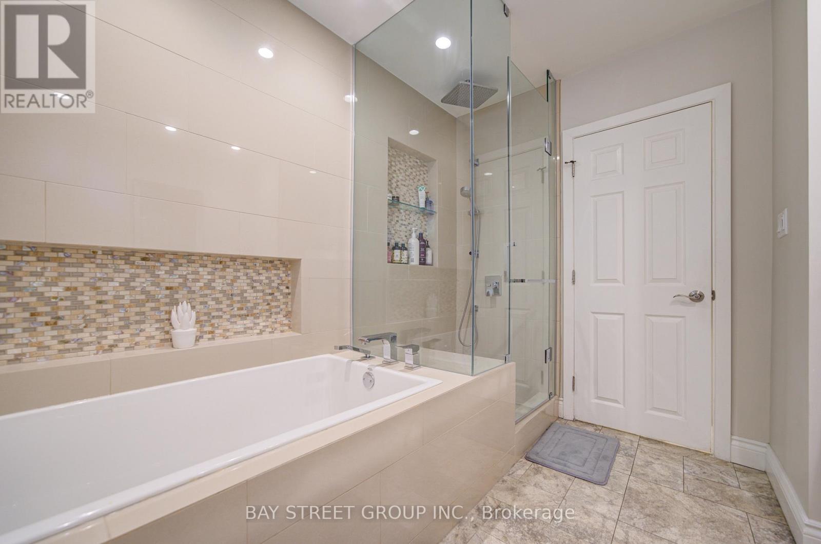 88 MARSDALE DRIVE - 28