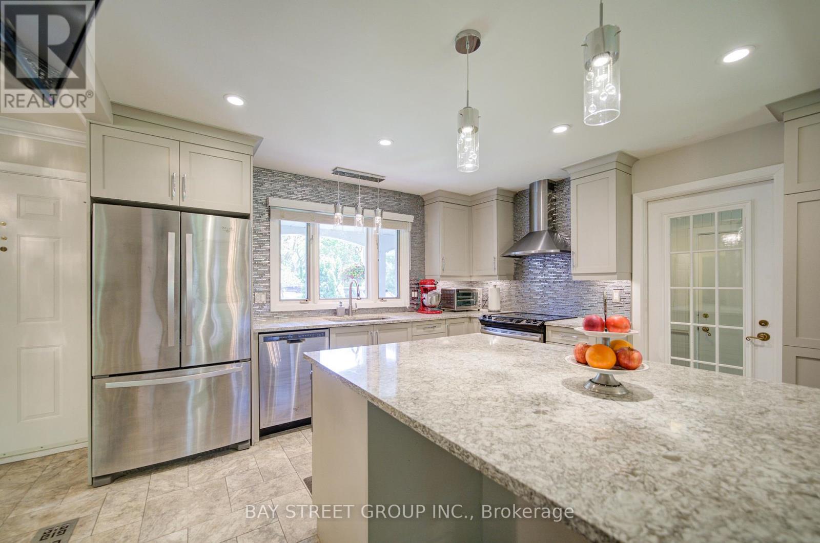 88 MARSDALE DRIVE - 11