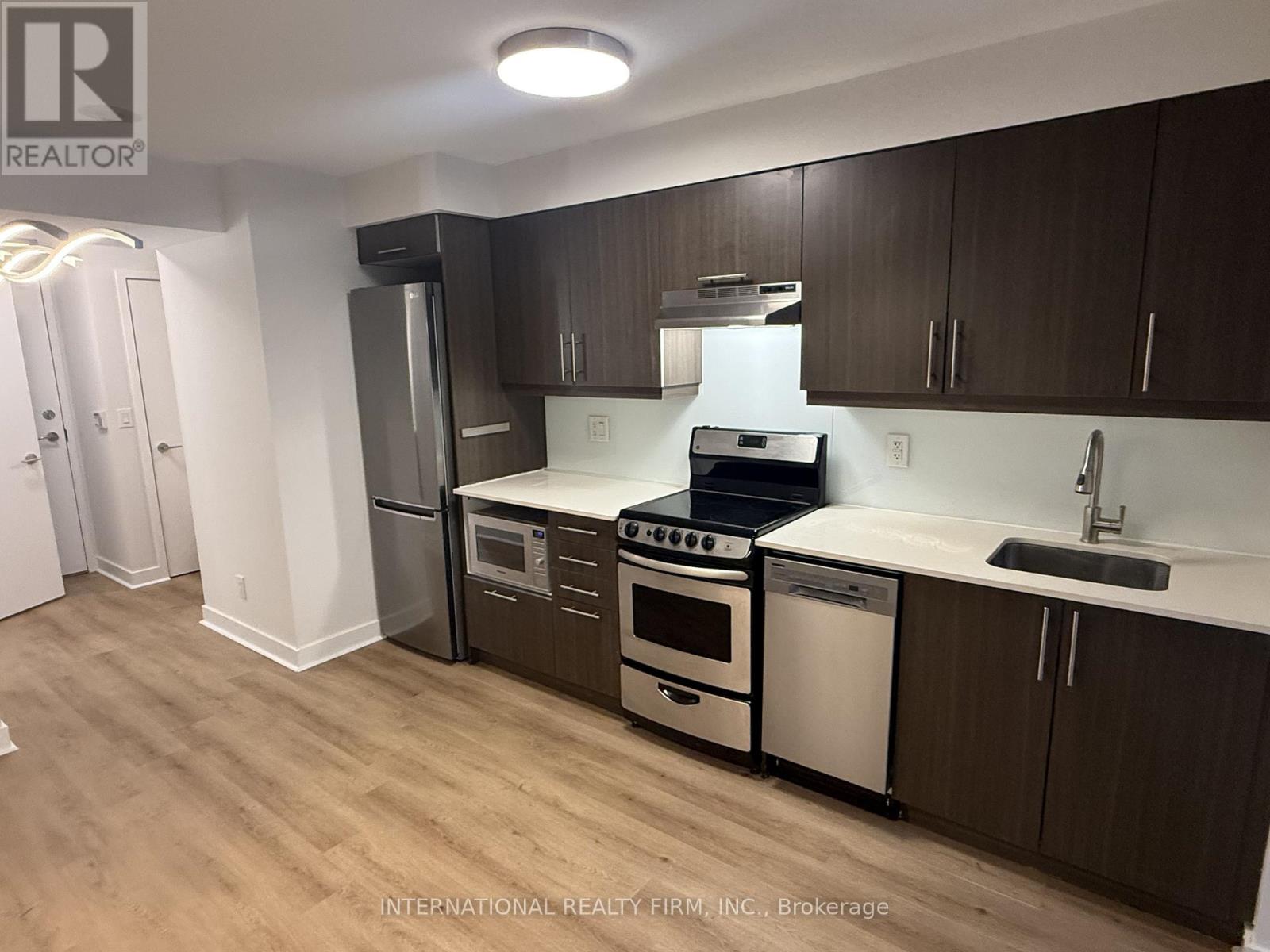 #208 320 RICHMOND STREET E - 10