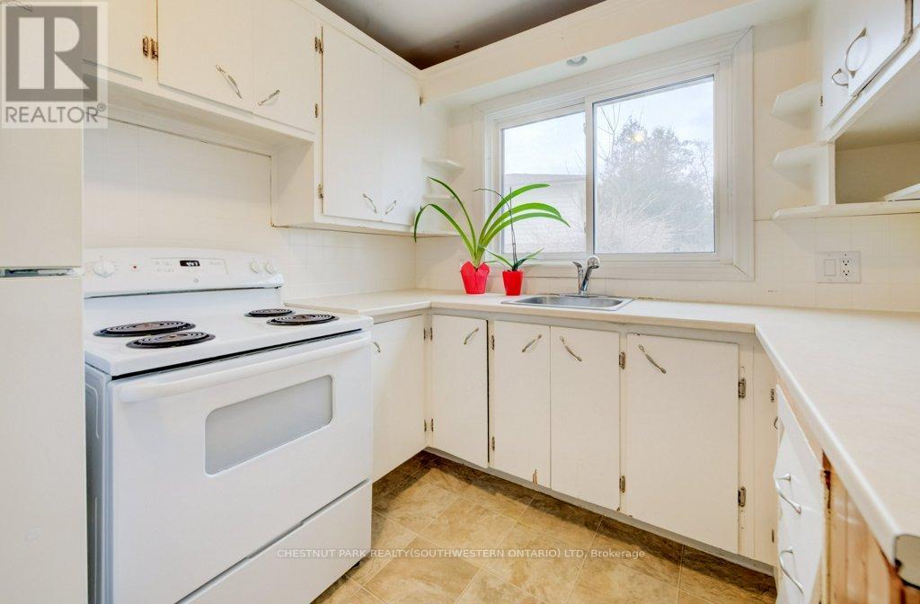 151 FRANKLIN STREET N - 13