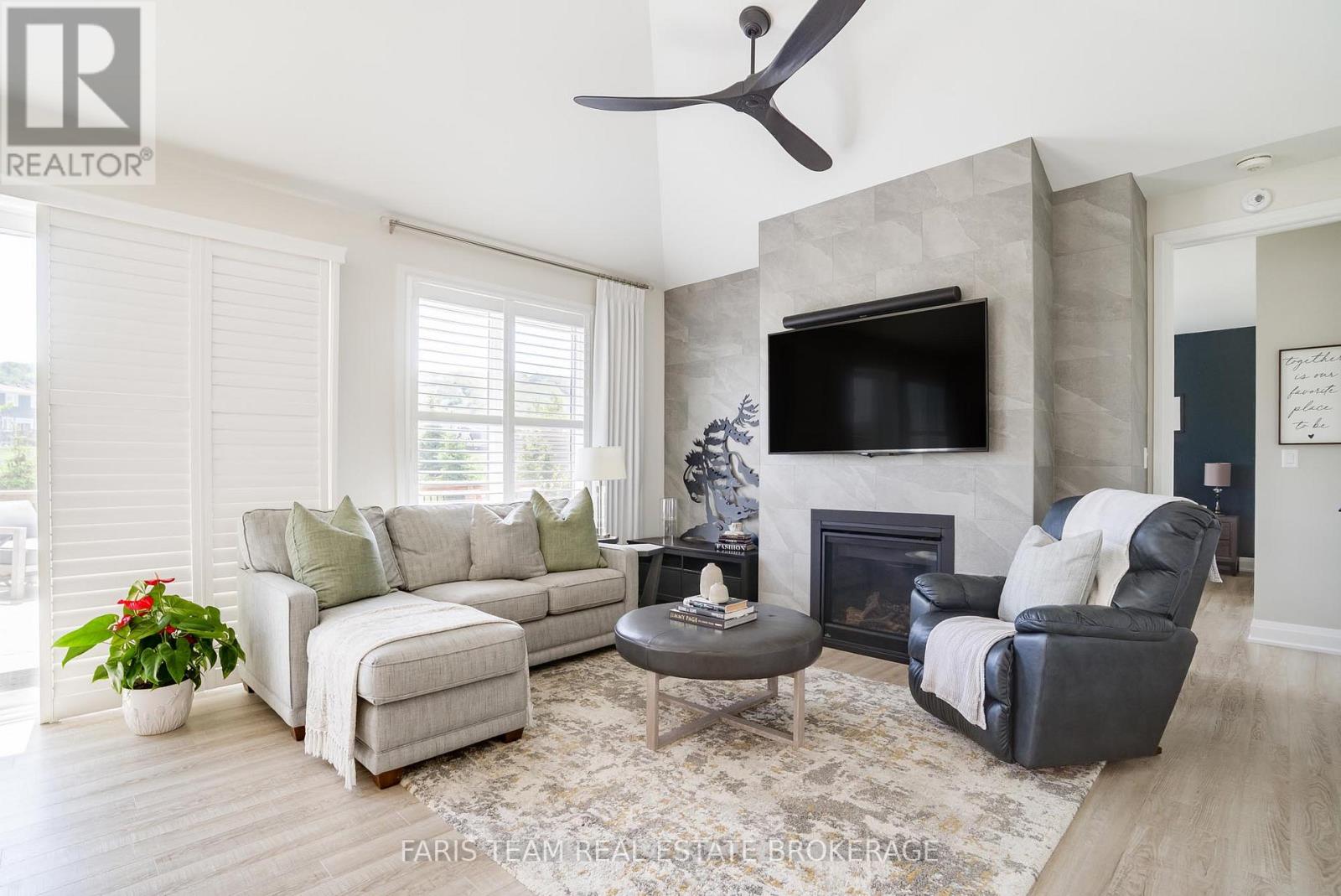107 STILLWATER CRESCENT - 15