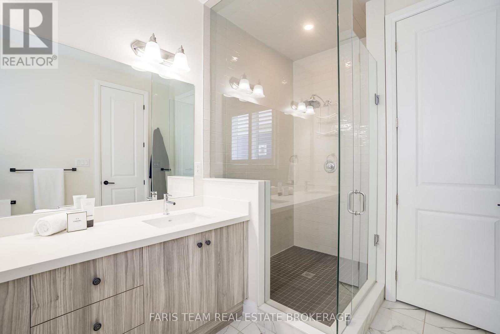 107 STILLWATER CRESCENT - 21
