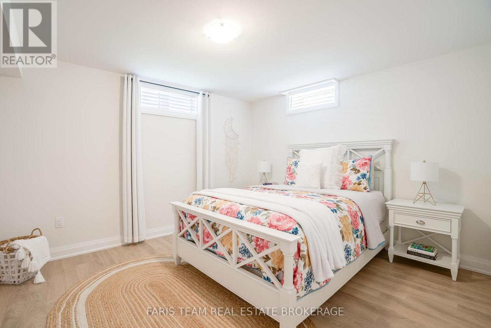 107 STILLWATER CRESCENT - 29