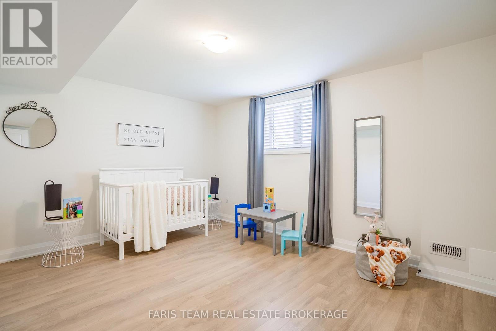 107 STILLWATER CRESCENT - 30