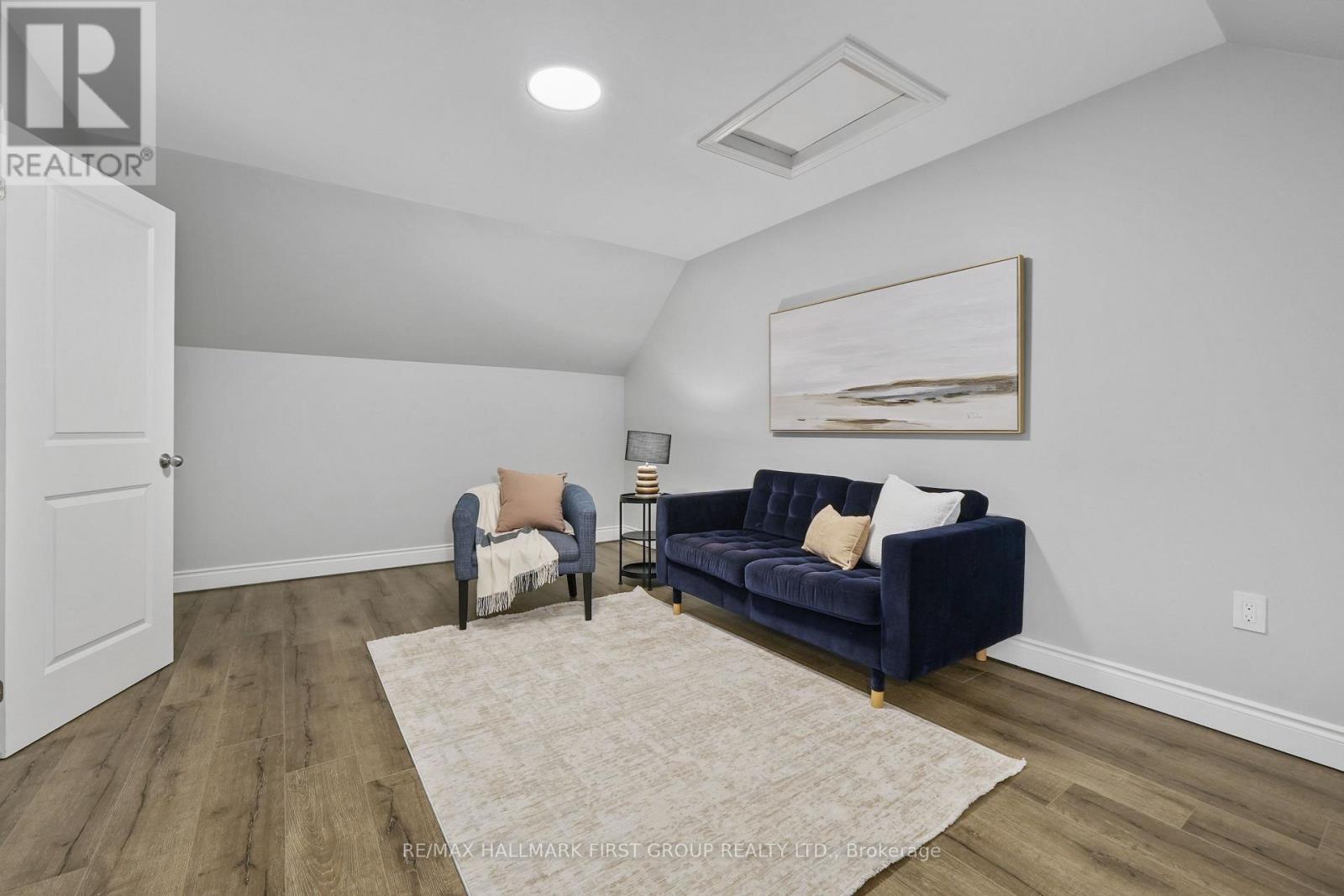 872 JOHN FAIRHURST BOULEVARD - 27