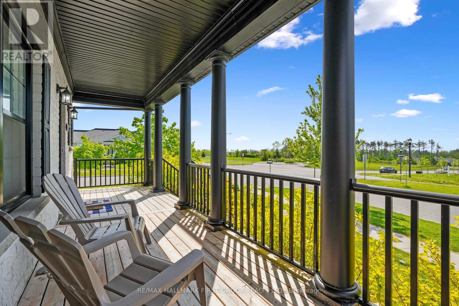 872 JOHN FAIRHURST BOULEVARD - 4