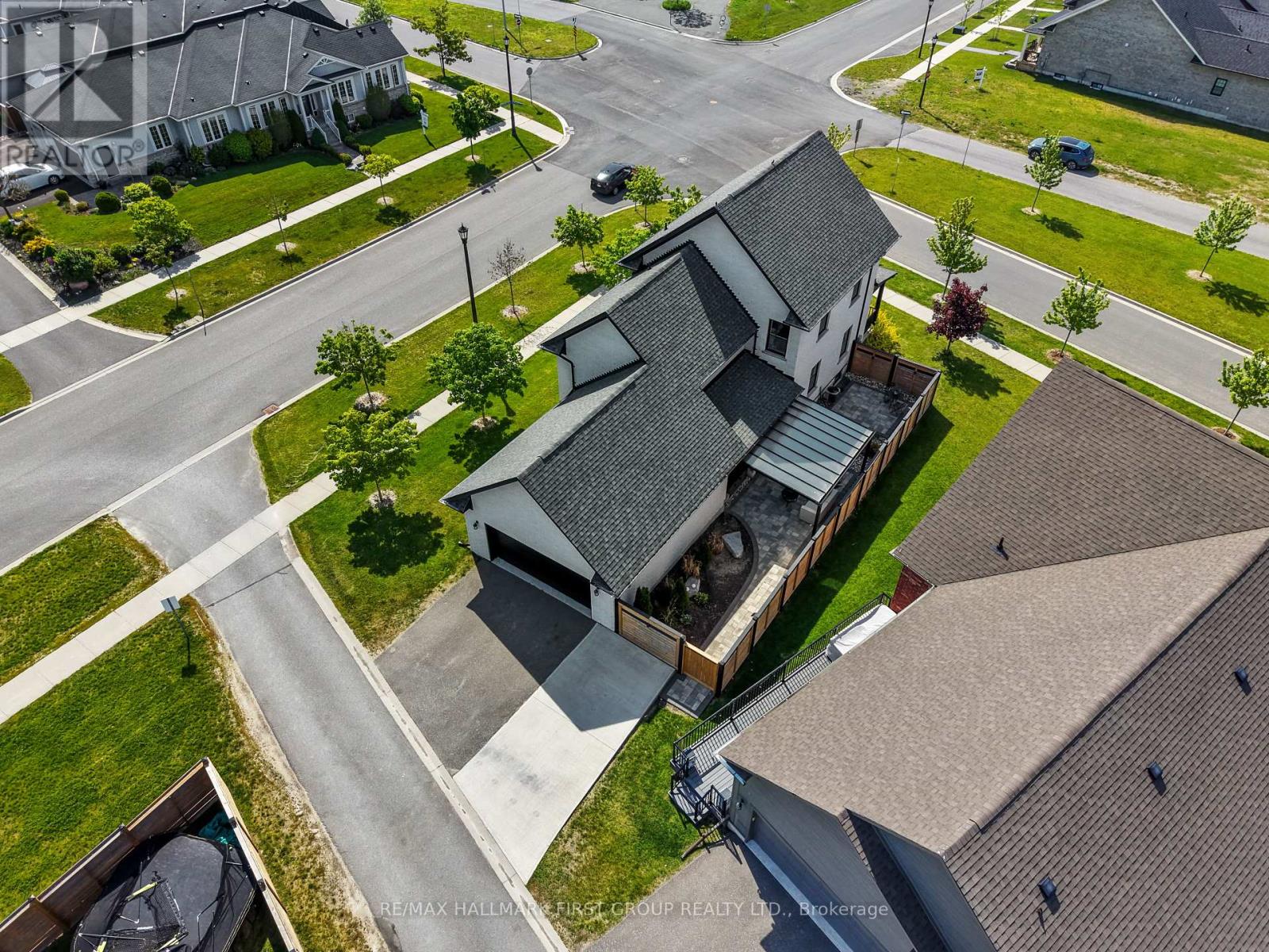 872 JOHN FAIRHURST BOULEVARD - 48