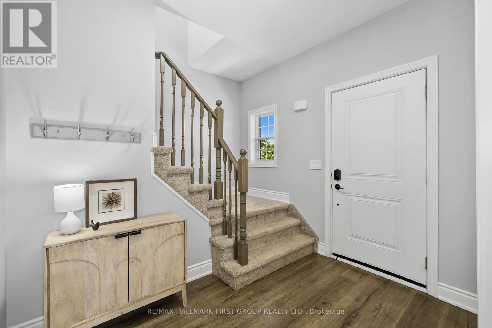 872 JOHN FAIRHURST BOULEVARD - 6
