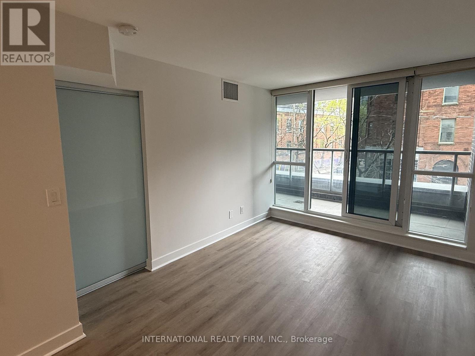 #208 320 RICHMOND STREET E - 12