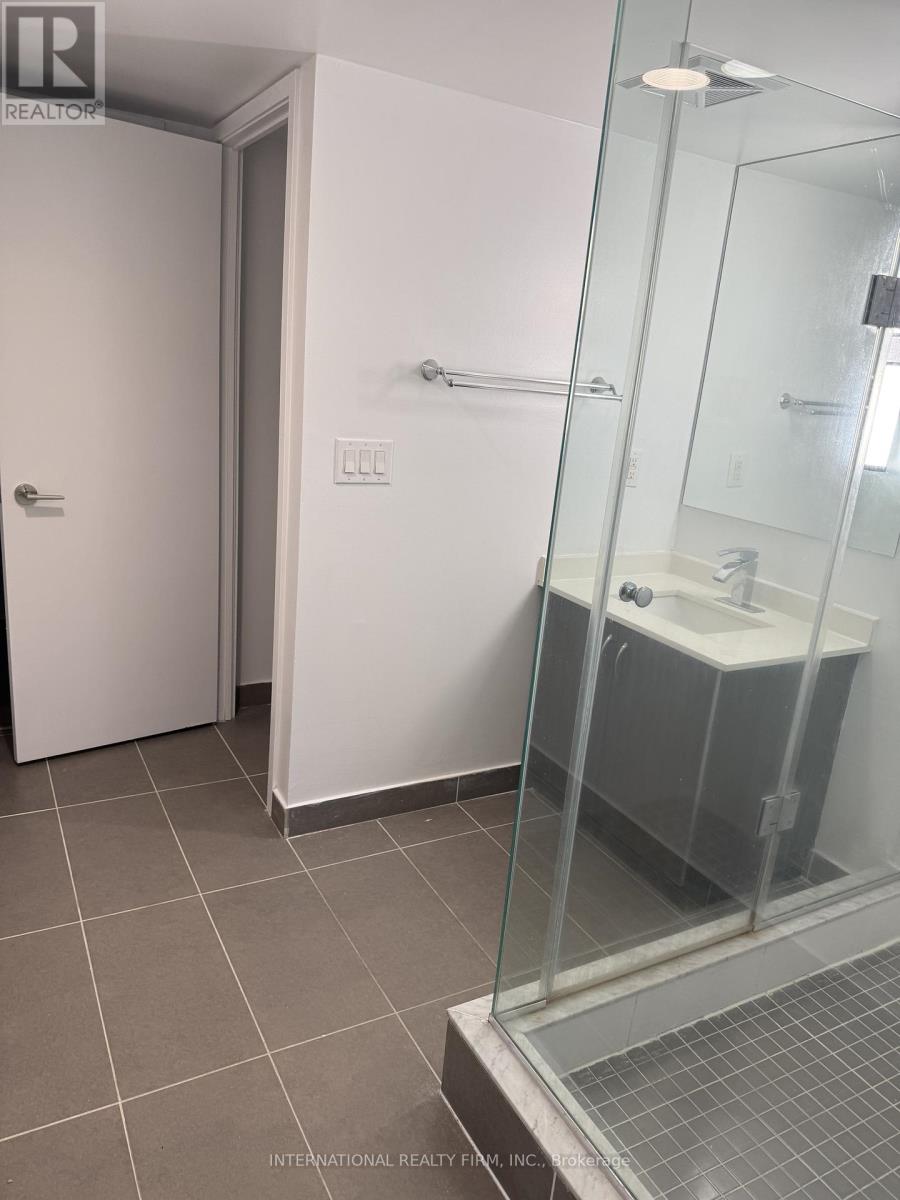 #208 320 RICHMOND STREET E - 16