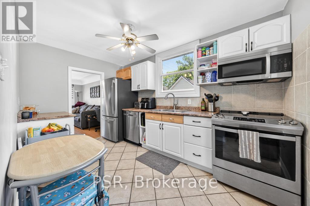 420 UPPER GAGE AVENUE - 15