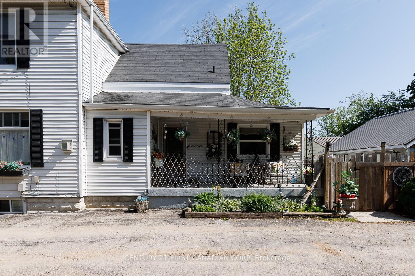 61 ALMA STREET - 33